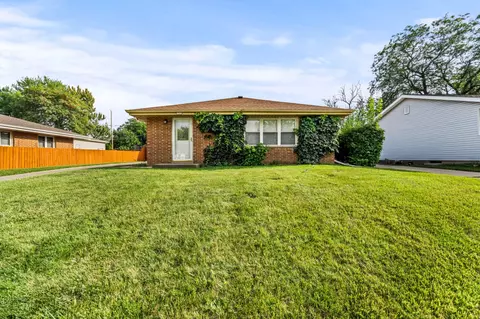 1501 W Wanda, Milwaukee, WI 53221
