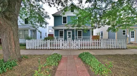 1407 Winnebago, La Crosse, WI 54601