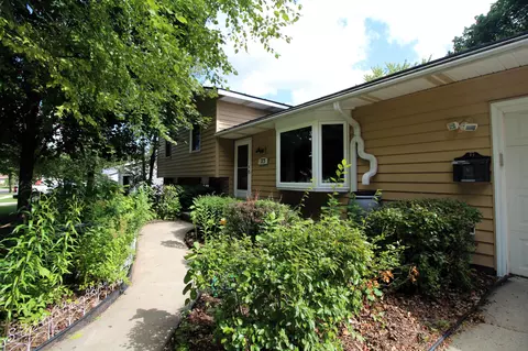 713 Judith, West Bend, WI 53095