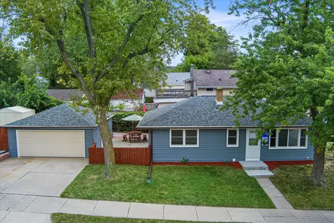 105 N Hine, Waukesha, WI 53188