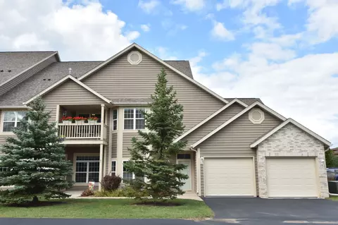 w159n4836 Graysland, Menomonee Falls, WI 53051