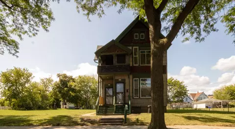 2739 N 6th #2741, Milwaukee, WI 53212