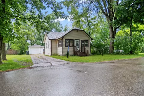 9932 271st, Trevor, WI 53179