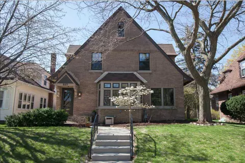 517 Vollrath, Sheboygan, WI 53081