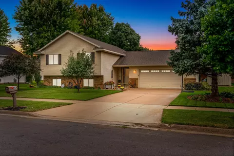 919 Streblow, Onalaska, WI 54650