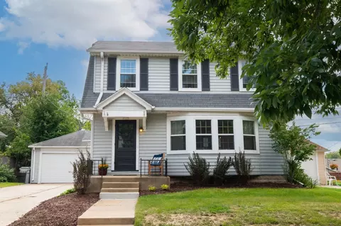 5525 W Notre Dame, Milwaukee, WI 53208