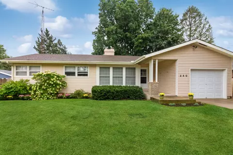 240 W Wisconsin, Delavan, WI 53115
