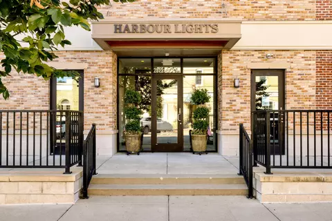 201 E Main #405, Port Washington, WI 53074