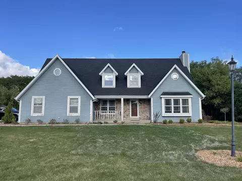 1110 Pioneer, Waukesha, WI 53186