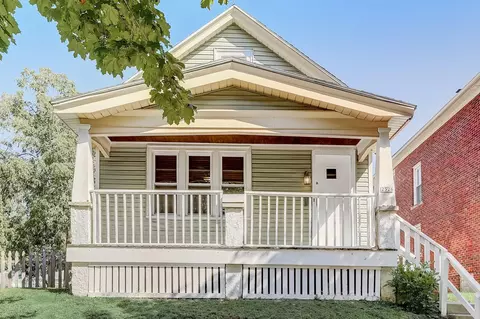 2526 N Booth, Milwaukee, WI 53212