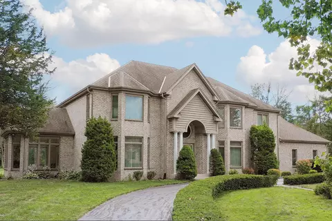 1205 Robin, Racine, WI 53402