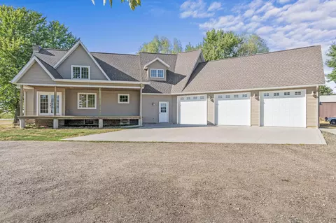 n6796 County Road Nn, Holland, WI 54636