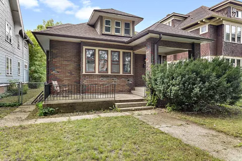 2655 N 47th, Milwaukee, WI 53210
