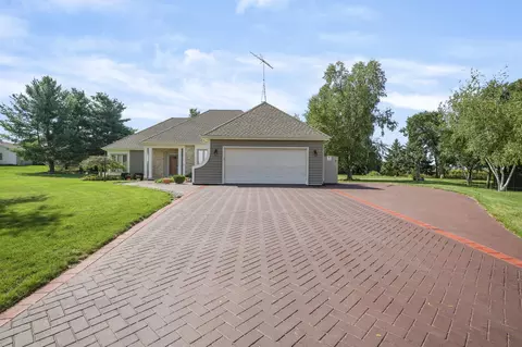 6187 Killdeer, Burlington, WI 53105