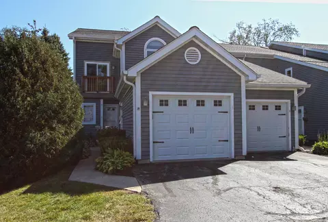 355 Havenwood #5, Lake Geneva, WI 53147