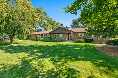 w153n10310 Roger, Germantown, WI 53022