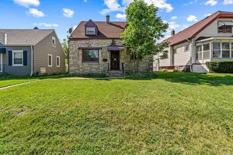 4825 N 24th, Milwaukee, WI 53209