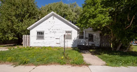 2104 Calumet, New Holstein, WI 53061