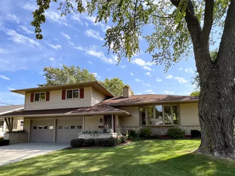 144 Arvey, Fond Du Lac, WI 54935