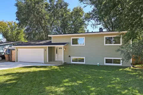 12437 41st, Pleasant Prairie, WI 53158