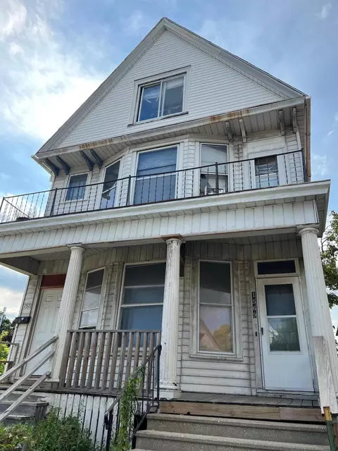 1569 S 15th #1571, Milwaukee, WI 53204