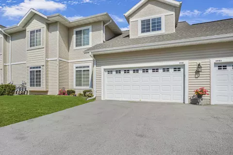 w397n5941 Autumn Woods, Oconomowoc, WI 53066