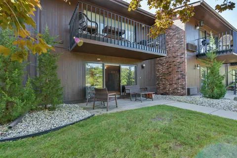 12 Interlaken #12-03, Geneva, WI 53147