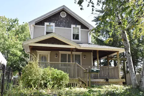 4040 S 5th, Milwaukee, WI 53207