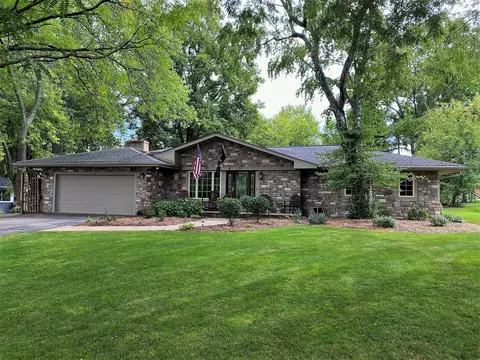 10269 Kay, Hales Corners, WI 53130