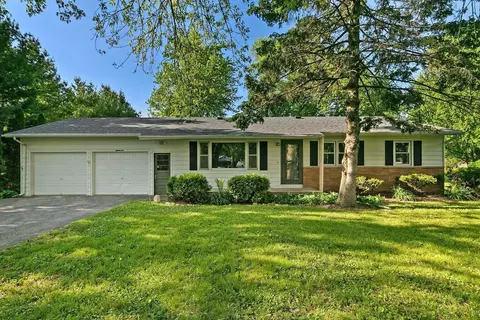 127 Fairview, Walworth, WI 53184