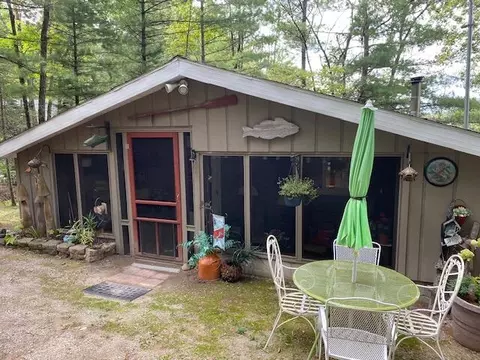 n9848 Wildwood Lane, Stephenson, WI 54114