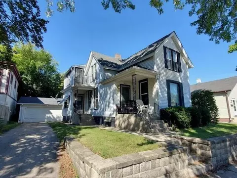 1440 Superior #1 & 2, Racine, WI 53402