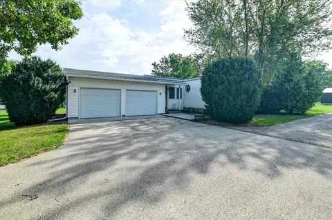 2739 Yahara, Pleasant Springs, WI 53589