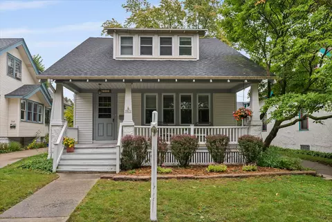 3822 N Frederick, Shorewood, WI 53211