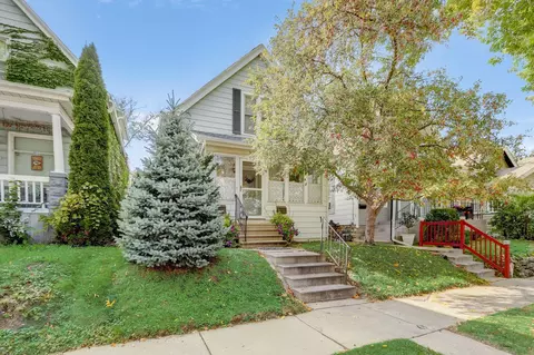 913 S 73rd #913A, West Allis, WI 53214