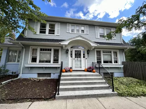 1101 Cleveland, Racine, WI 53405
