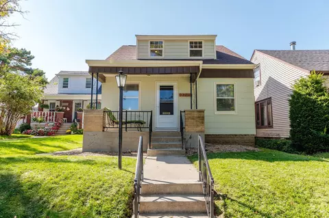 3775 S Rutland, Saint Francis, WI 53235