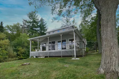 w5340 Tippecanoe Trail, Sugar Creek, WI 53121
