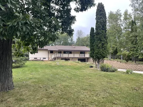 w842 Silver Creek Road, Brooklyn, WI 54941