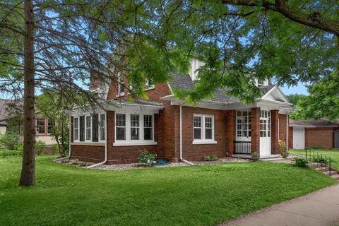 103 21st, La Crosse, WI 54601