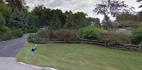 1430 E Bay Pt, Bayside, WI 53217