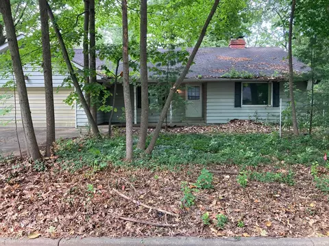 632 E Madison, Oconomowoc, WI 53066