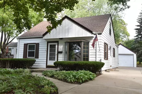 122 S 79th, Milwaukee, WI 53214
