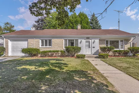 1009 N 23rd, Manitowoc, WI 54220
