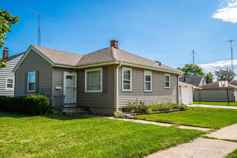 2017 32nd, Kenosha, WI 53140