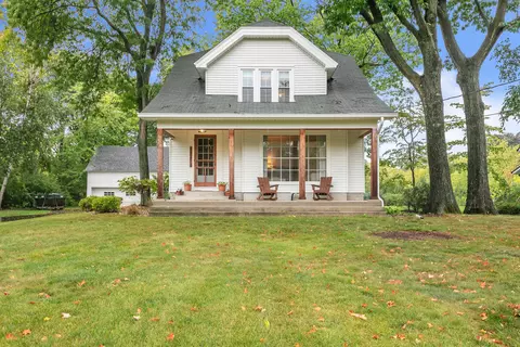 6921 N Yates, Fox Point, WI 53217