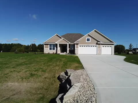 n91w27790 N Red Fox, Lisbon, WI 53072