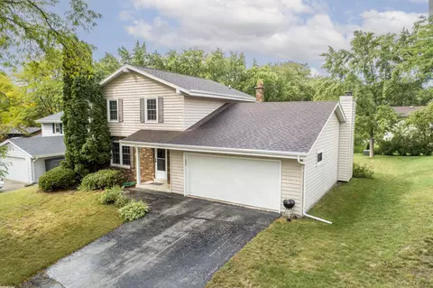 1024 Canterbury, Waukesha, WI 53188