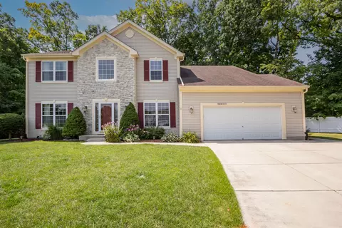 n60w15519 Hidden Holw, Menomonee Falls, WI 53051