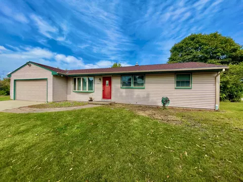 1606 Parkwood, Sheboygan, WI 53081